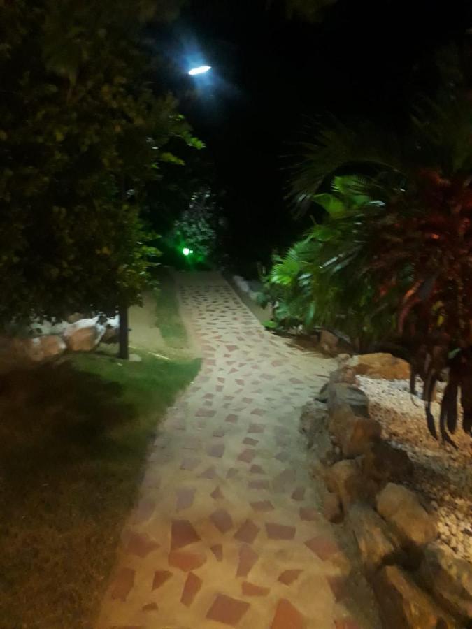 Finca De Nosotros Bonda Exterior photo