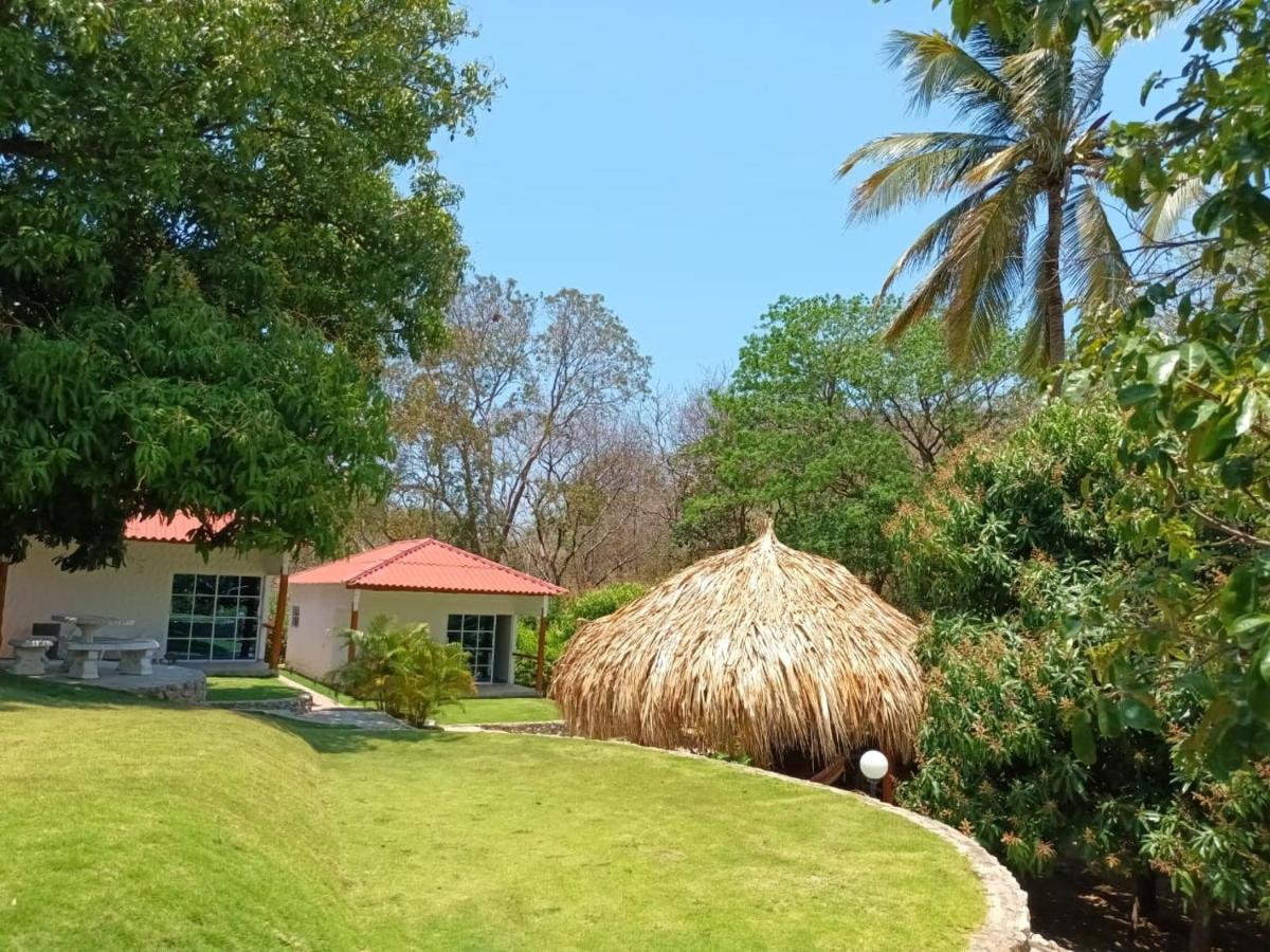 Finca De Nosotros Bonda Exterior photo