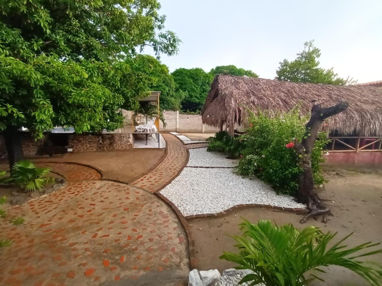 Finca De Nosotros Bonda Exterior photo