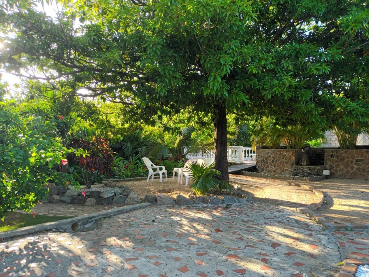 Finca De Nosotros Bonda Exterior photo