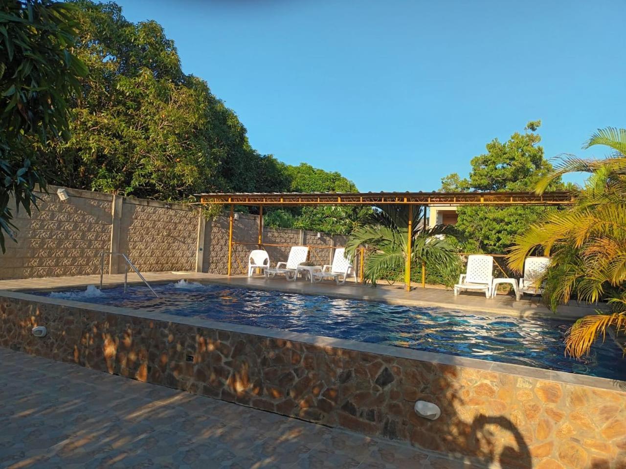 Finca De Nosotros Bonda Exterior photo